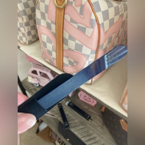 Chanel * Limited Edition glass nail file - Brand New - Picture 4 of 7